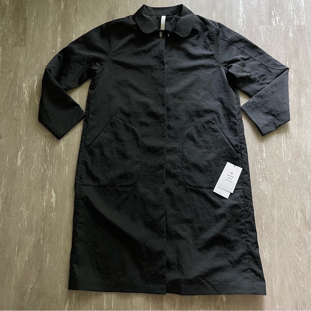 Lululemon Lightweight Collared A-Line Coat Jacket in Black - Picture 2 of 12